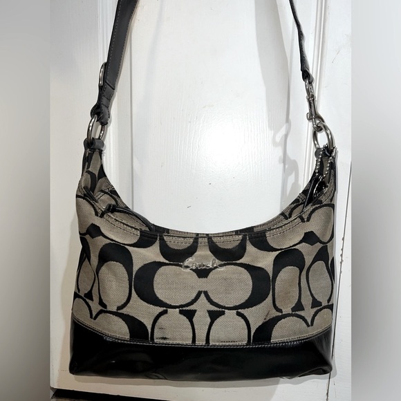 Coach Signature Vintage Black and Tan Leather Trim Crossbody Bag! #M1271-F17491. - Picture 3 of 16